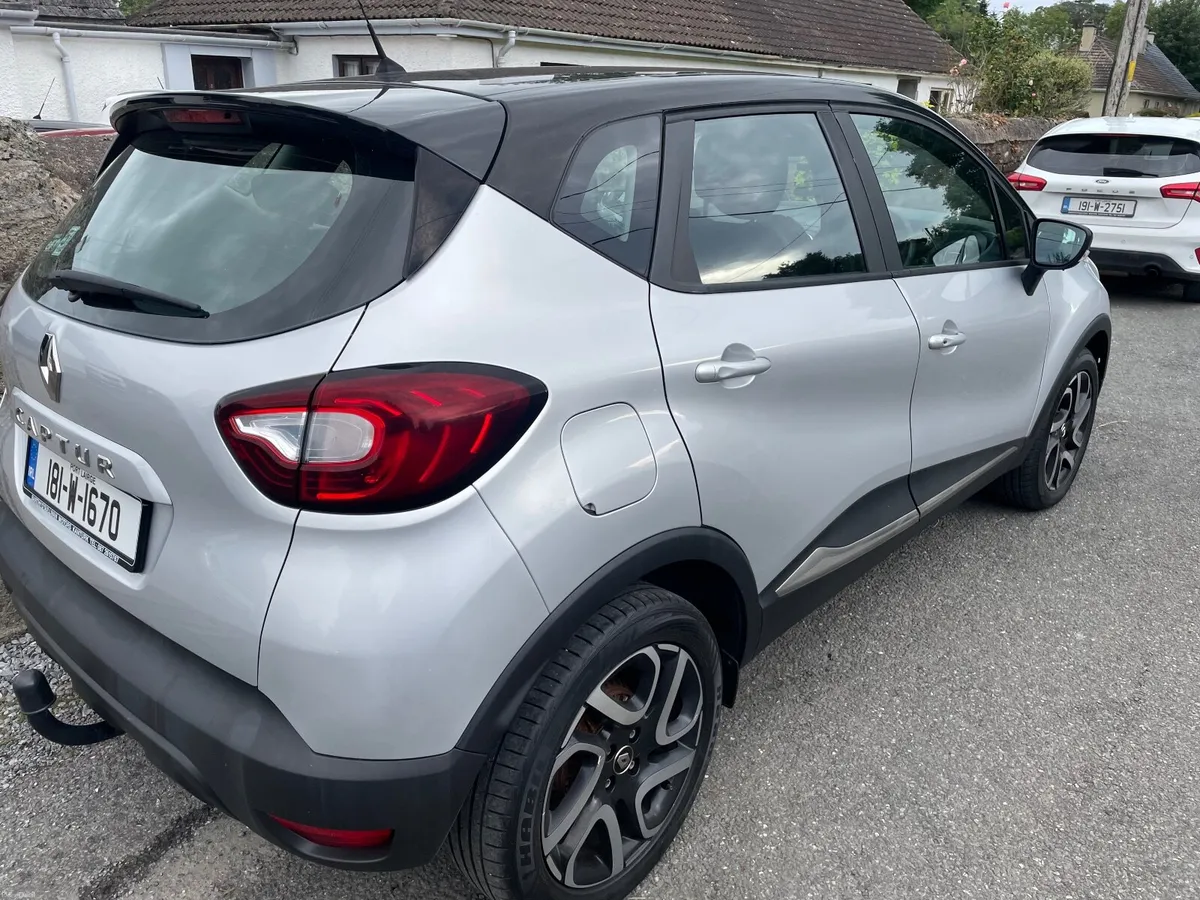 Renault Captur Dynamique 1.0 Petrol - Image 3
