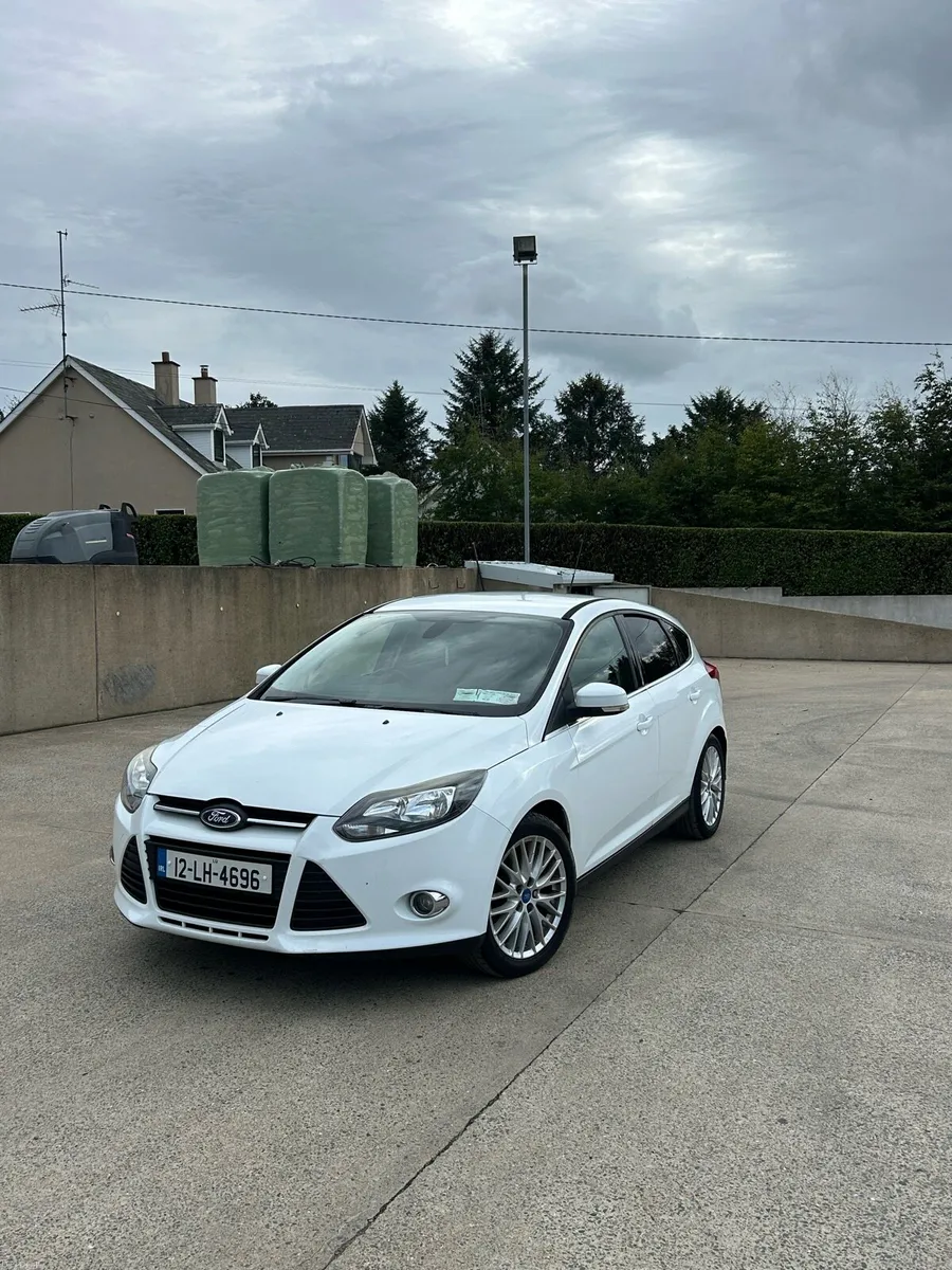 2012 Ford Focus Hatchback - Image 1