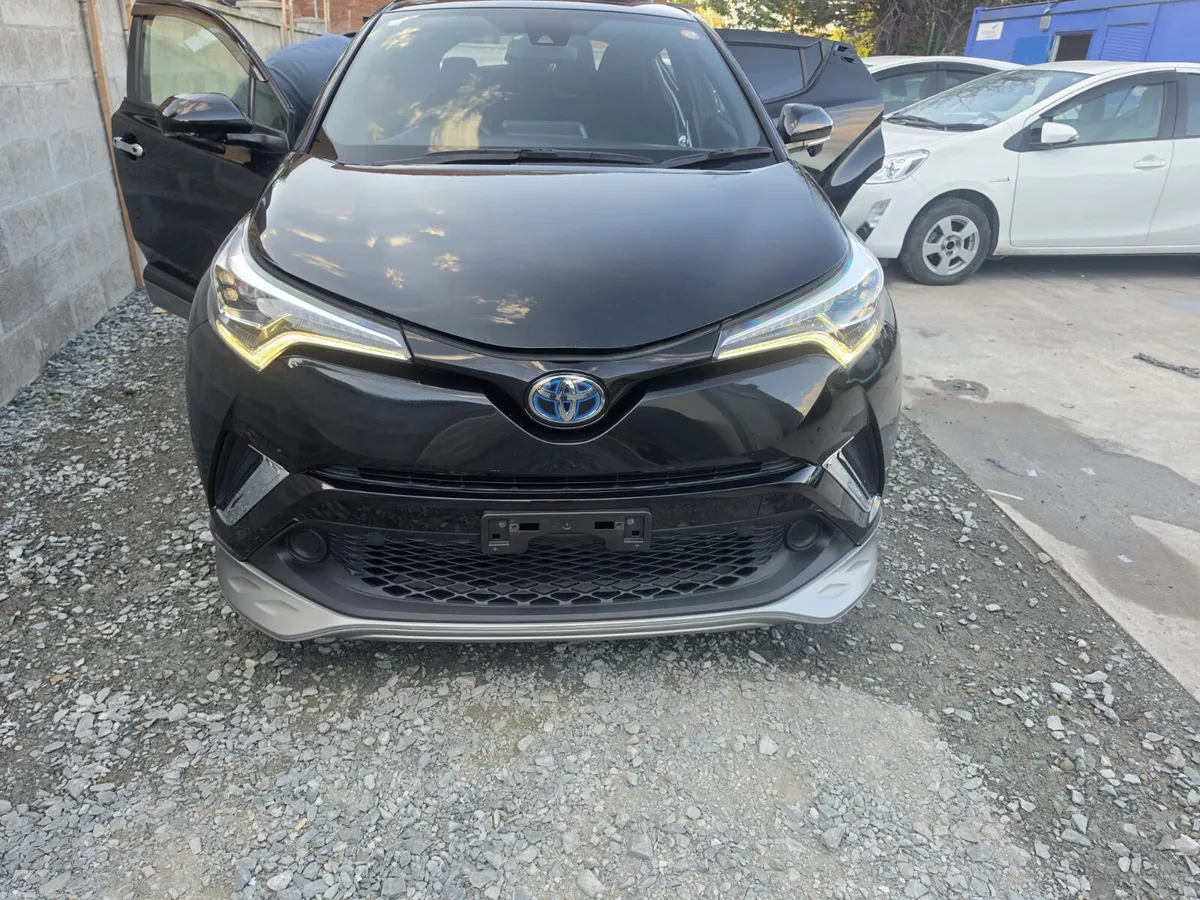Toyota C-HR  ZYX10. 2018 “ low mileage.” - Image 3
