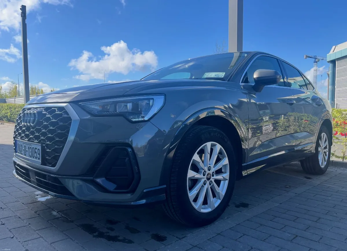 Audi Q3 2024 S-Tronic TDI Comfort Pack - Image 1