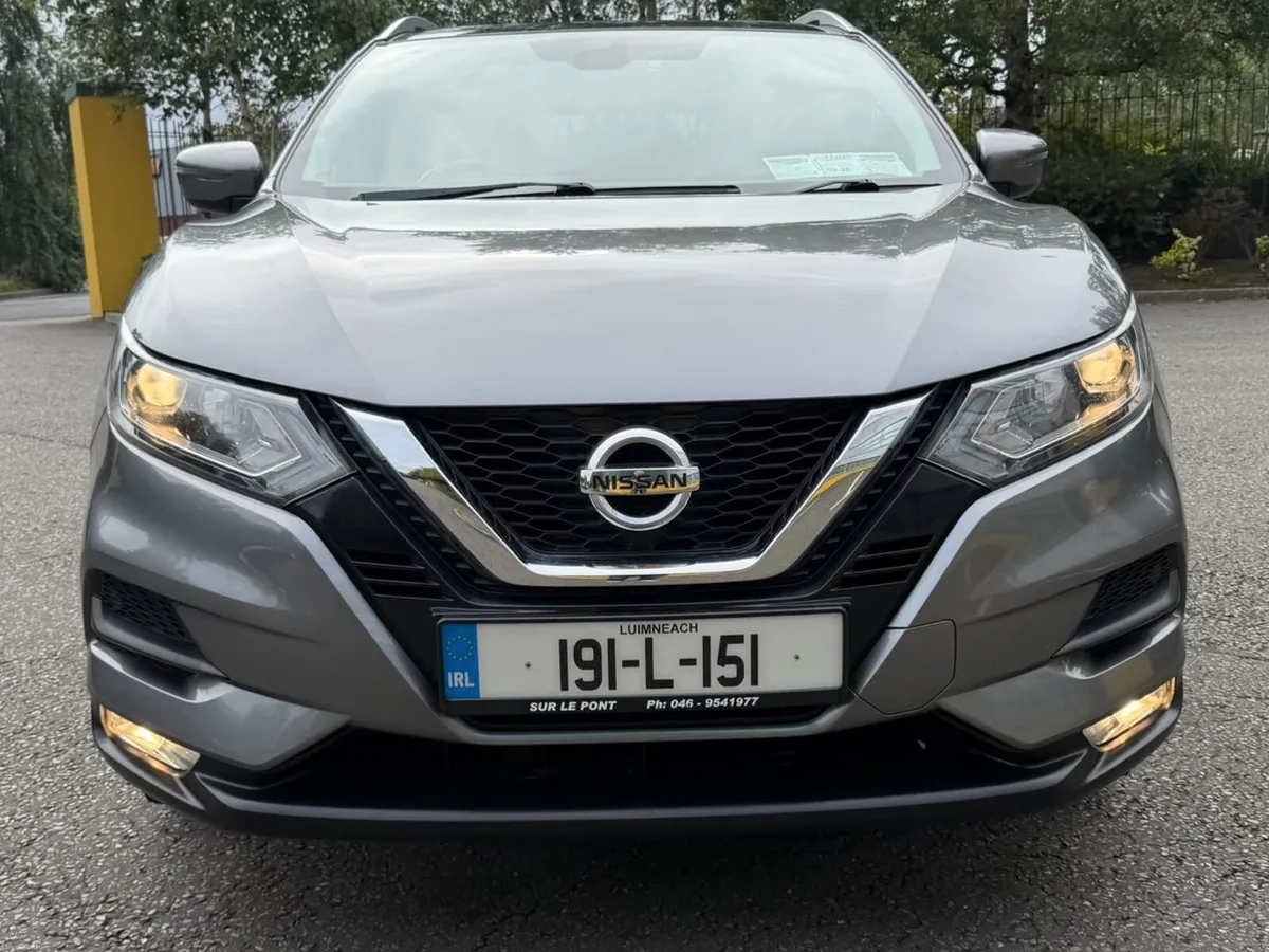 Nissan Qashqai 1.5 Diesel Pan Roof - Image 2