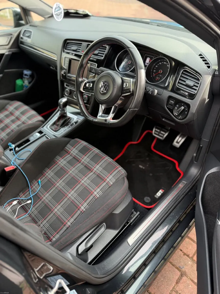 Volkswagen Golf  gti performance pack 2014 - Image 6