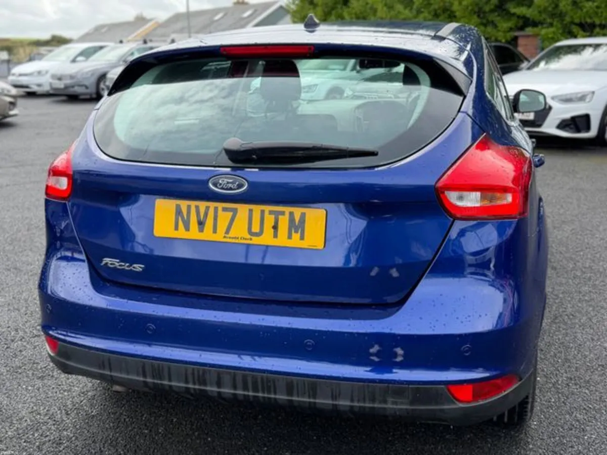 Ford Focus TITANIUM TDCI - Image 4