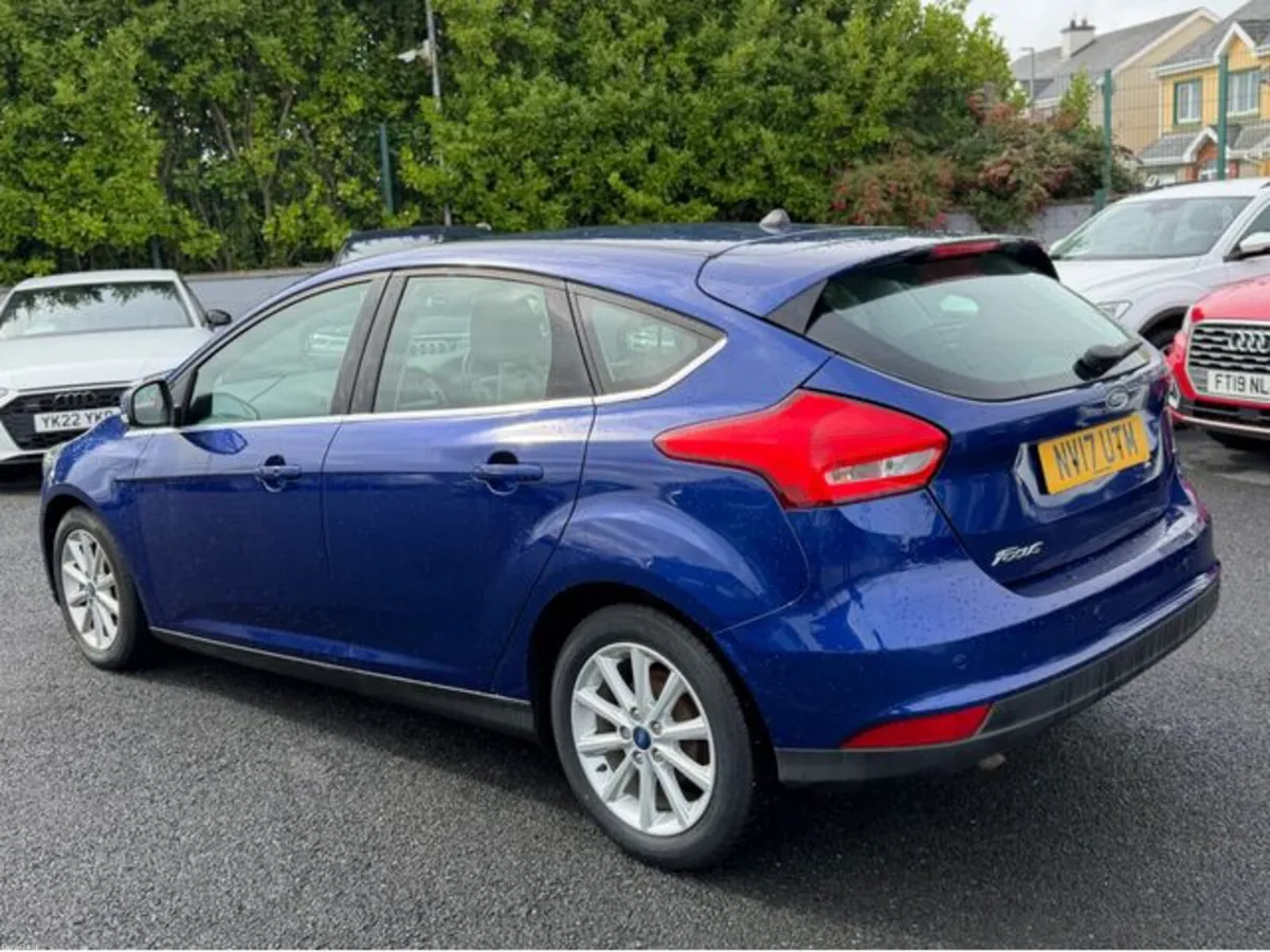Ford Focus TITANIUM TDCI - Image 6
