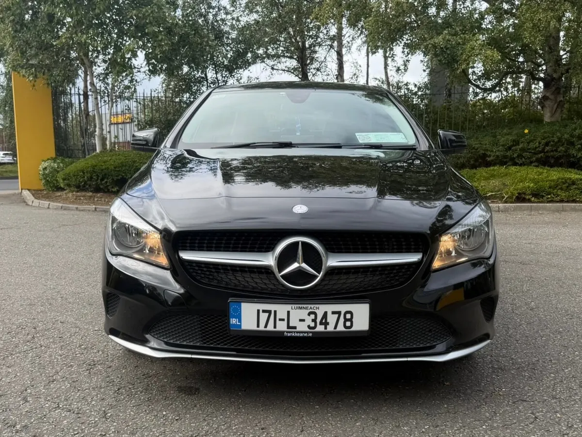 Mercedes-Benz CLA 180D Sport - Image 2