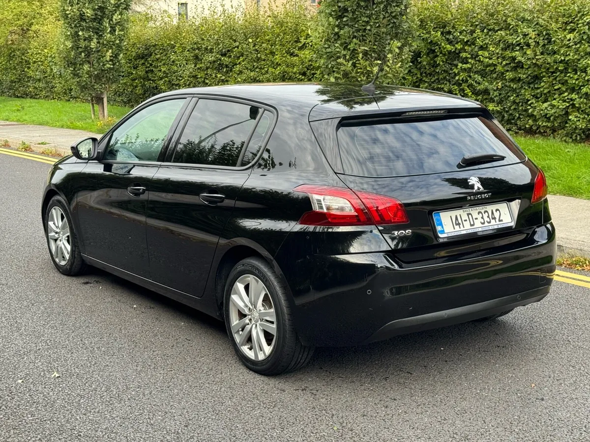 Peugeot 308 - Image 4