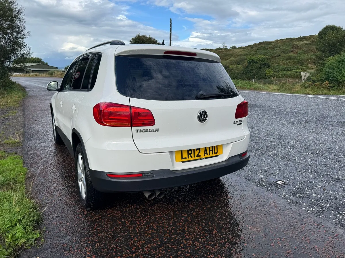 Volkswagen Tiguan Low Miles - Image 3