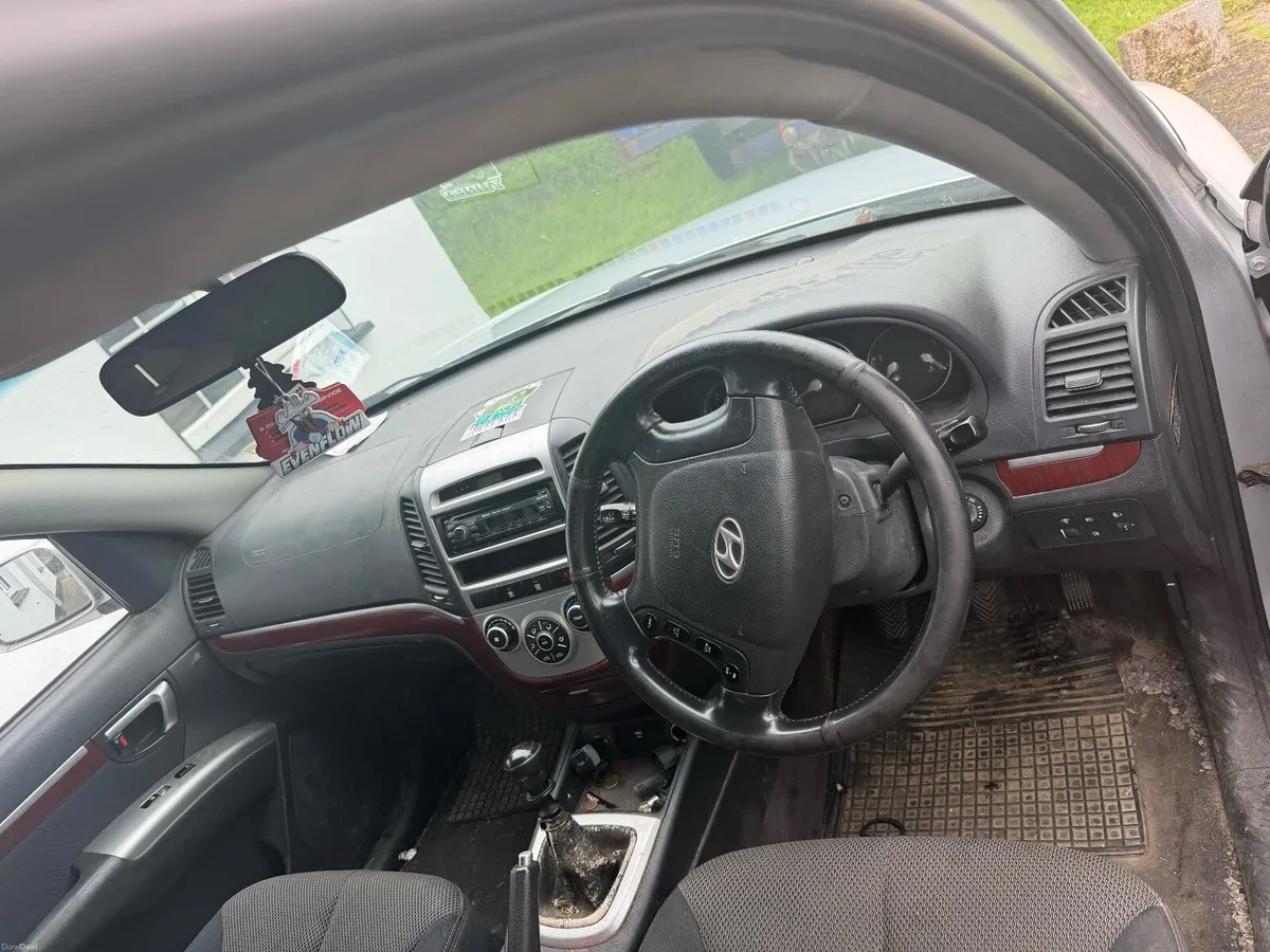 2010 Hyundai Santa Fe CRDi 4WD - Image 5
