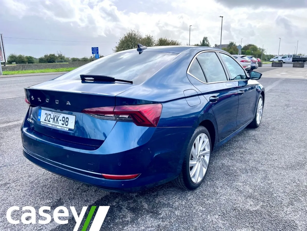 Skoda Octavia STYLE 2.0 TDI 115HP 5DR - Image 4