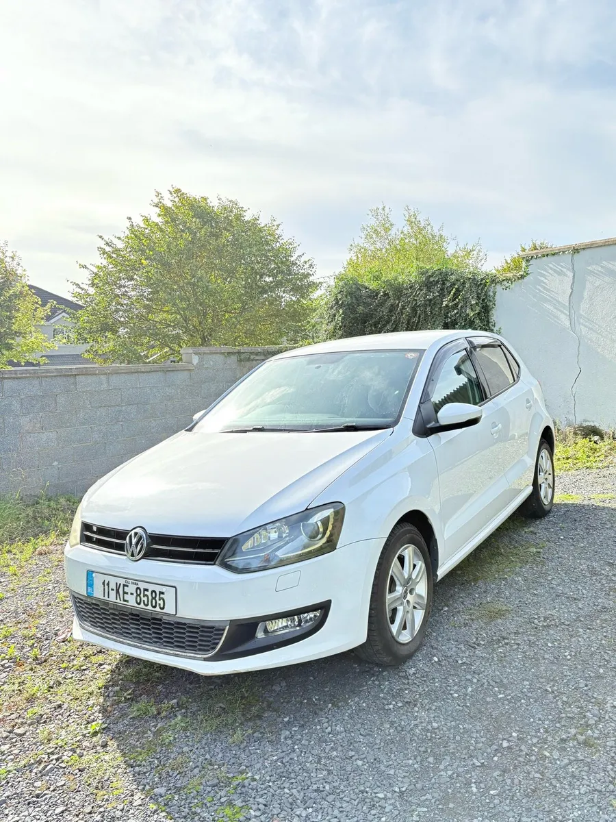 Volkswagen Polo 2011 Automatic [Mint condition] - Image 2