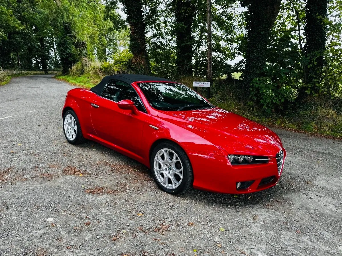 Alfa Romeo Spider AS NEW PERFECT 40K MILES - Image 1