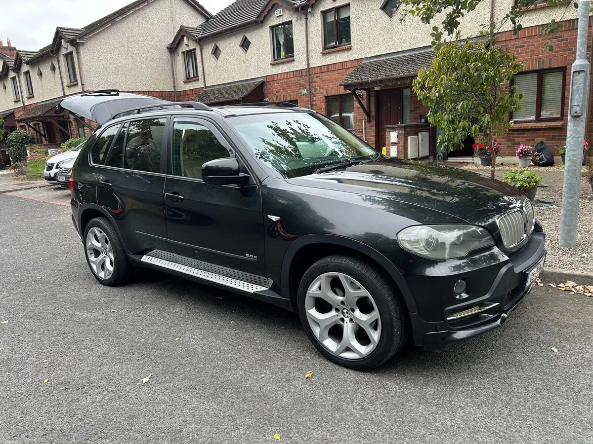 BMW X5 2008 - Image 2