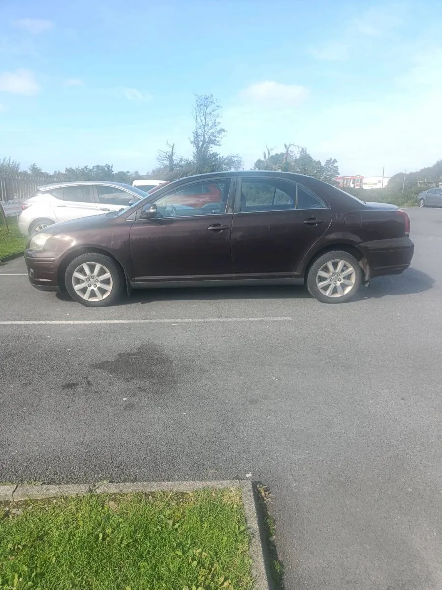 07 Toyota Avensis - Image 2