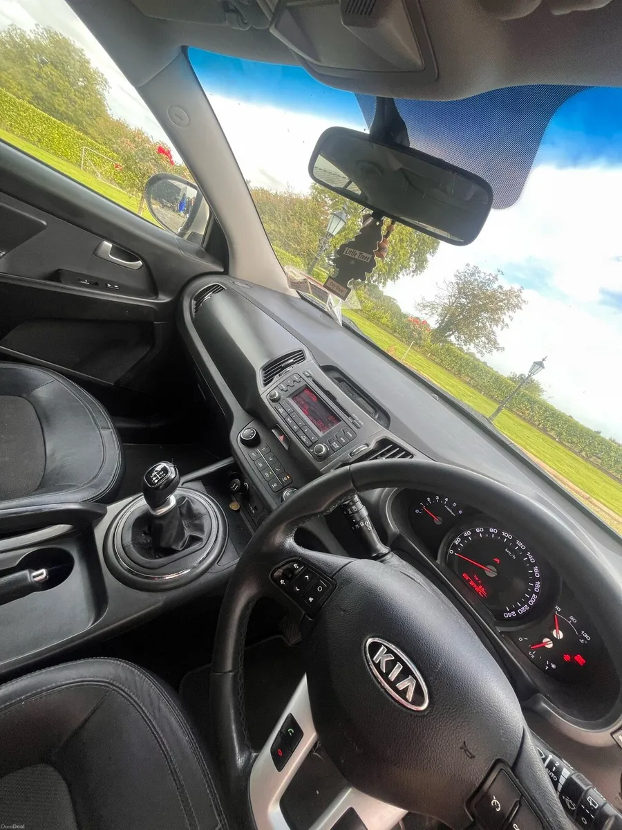 Kia sportage - Image 6