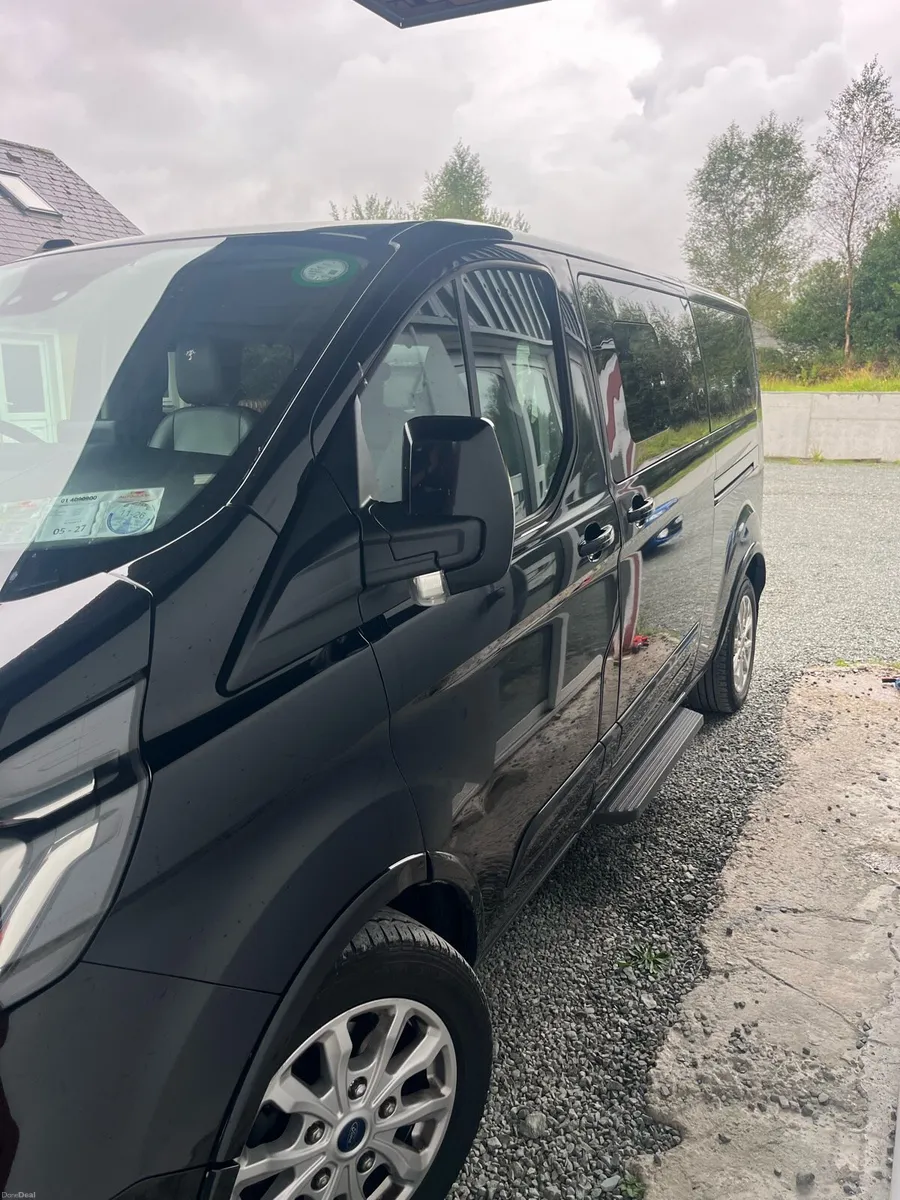 Ford Tourneo - Image 3