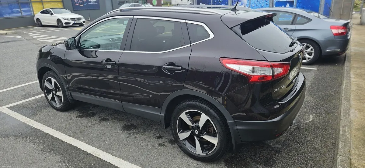 Nissan Qashqai 2017, 1.2 Petrol SV Pr - Image 2