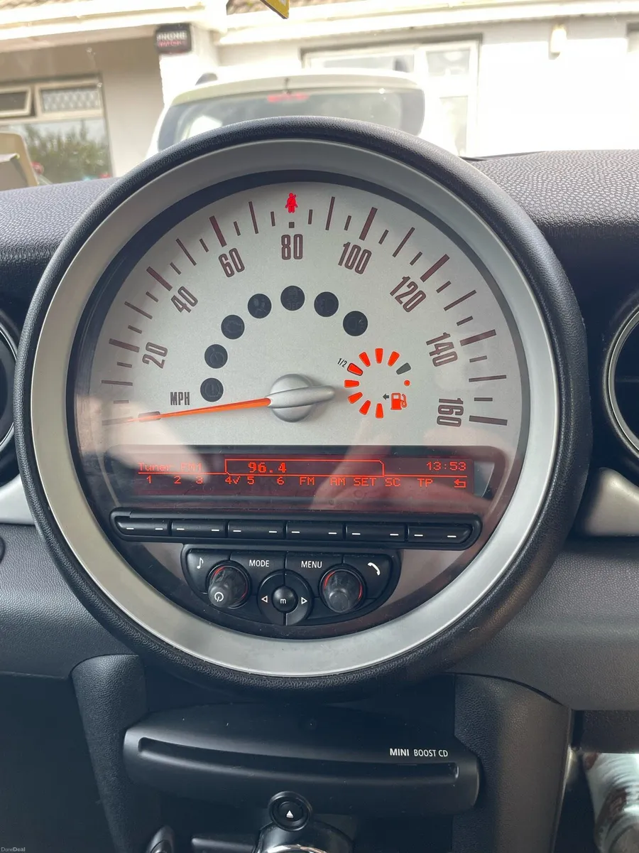 2011 Mini Clubman One 1.6 Petrol - Image 6
