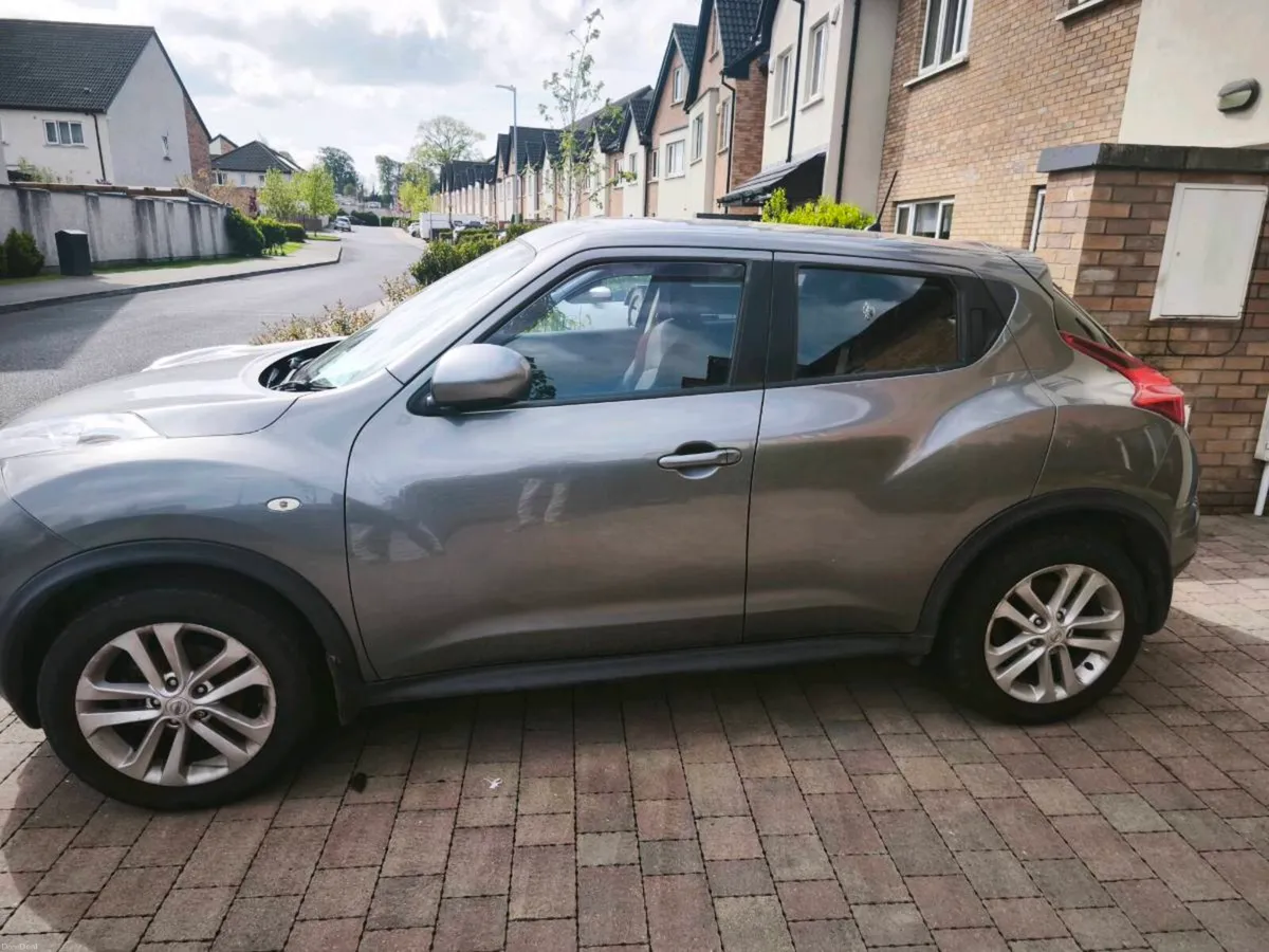 Car - Image 2