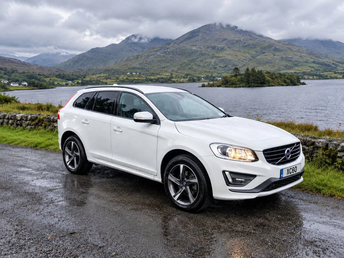 Volvo XC60 R-Design ( MINT ) - Image 1