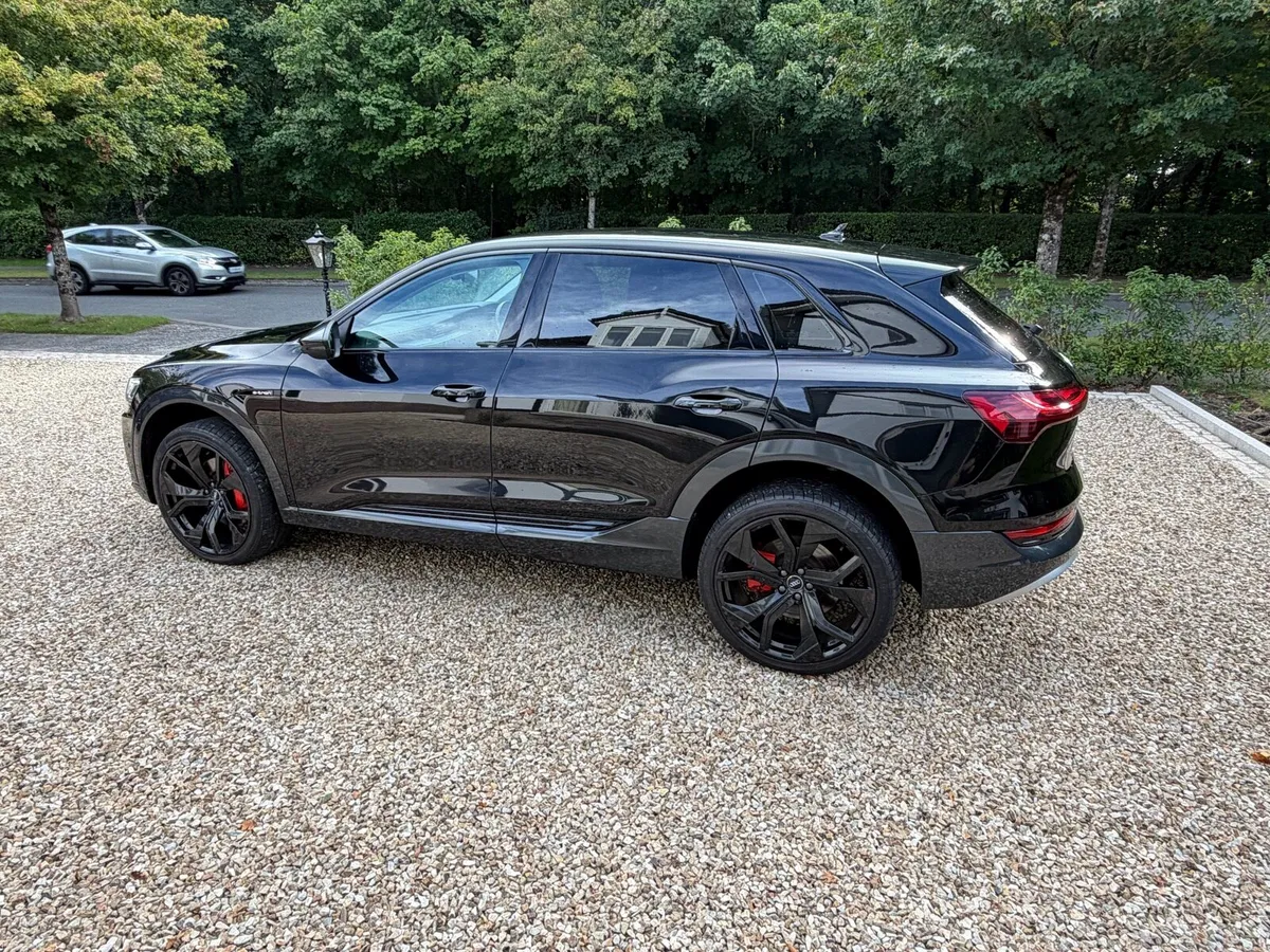 Car - Image 5