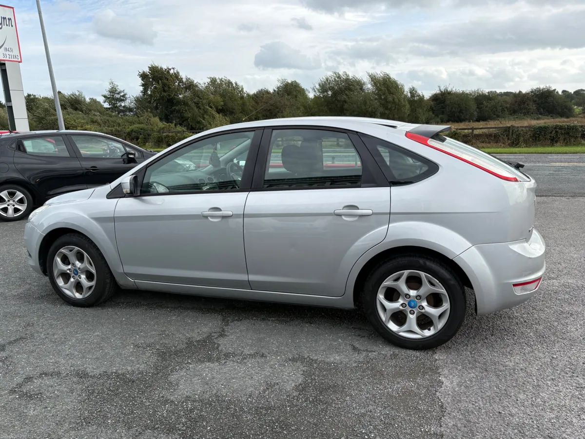 Ford Focus 1.6TDCi Style 5dr 2012 - Image 3