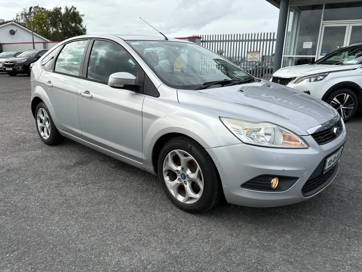 Ford Focus 1.6TDCi Style 5dr 2012 - Image 6
