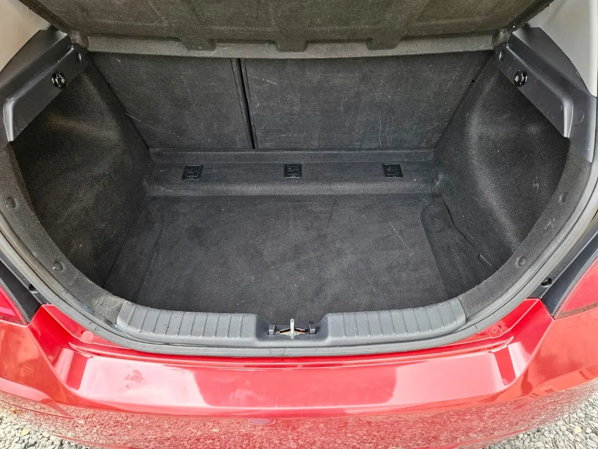 Hyundai i30 2011 - Image 5