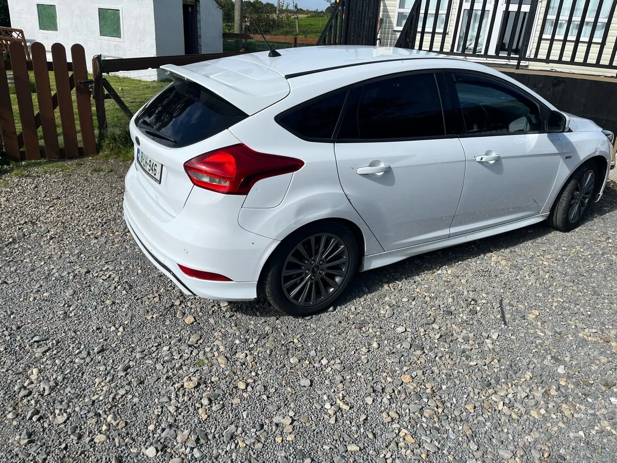 Ford focus - Image 4