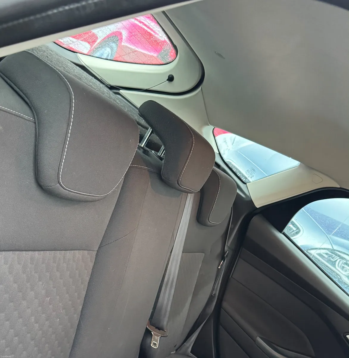 FORD FOCUS DIESEL LOW KM - Image 3