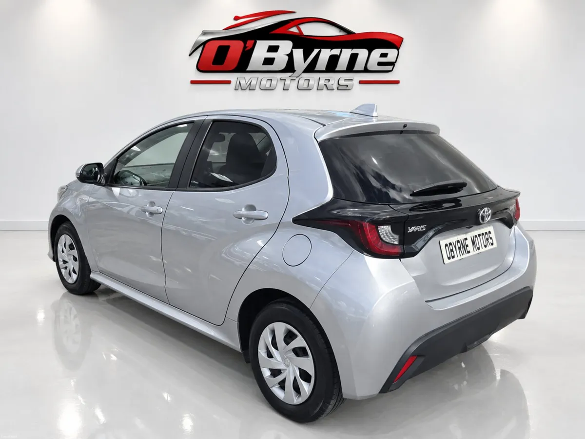 Toyota Yaris 1.0 Auto - Image 3