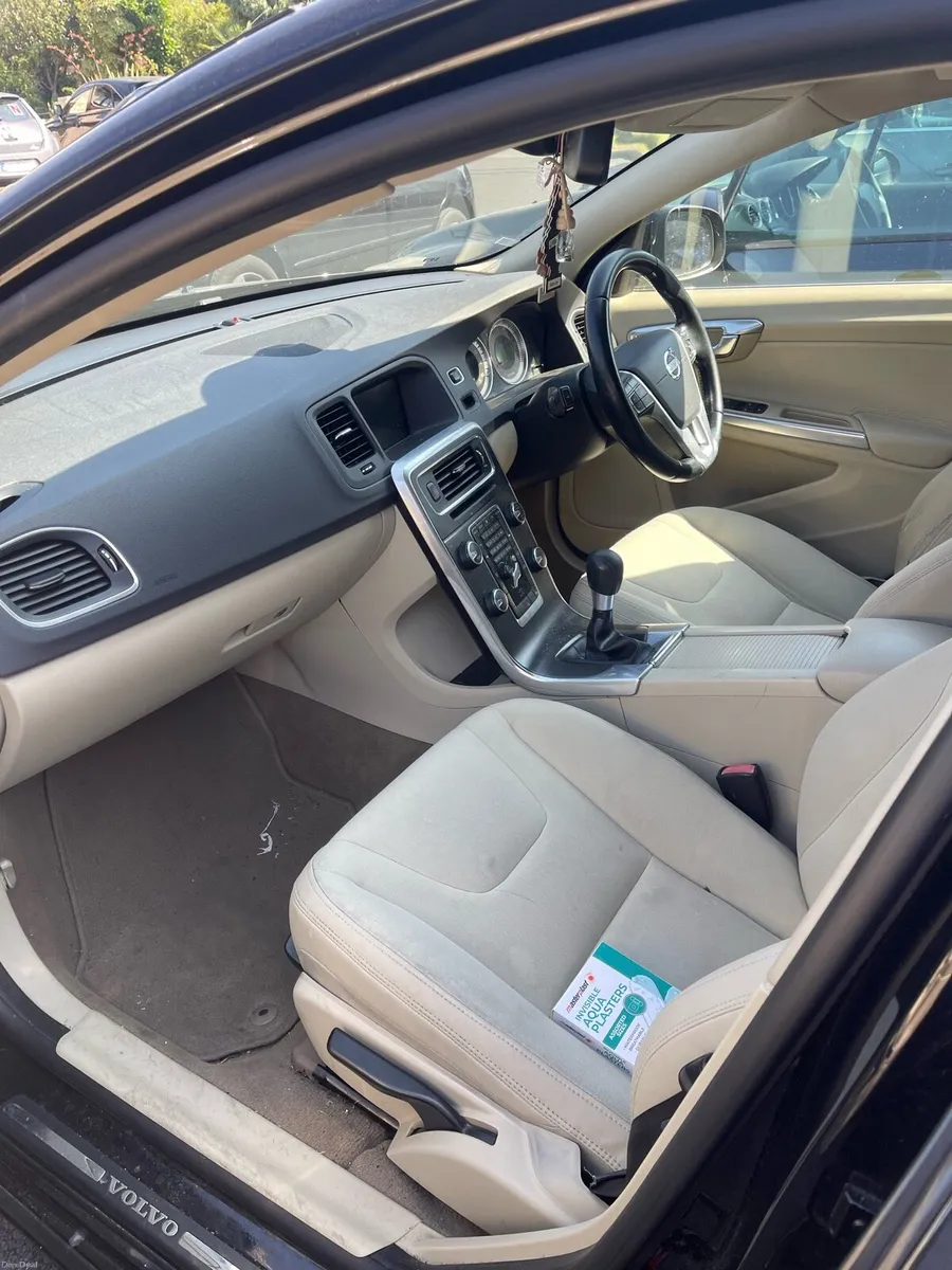 Volvo s60 - Image 5