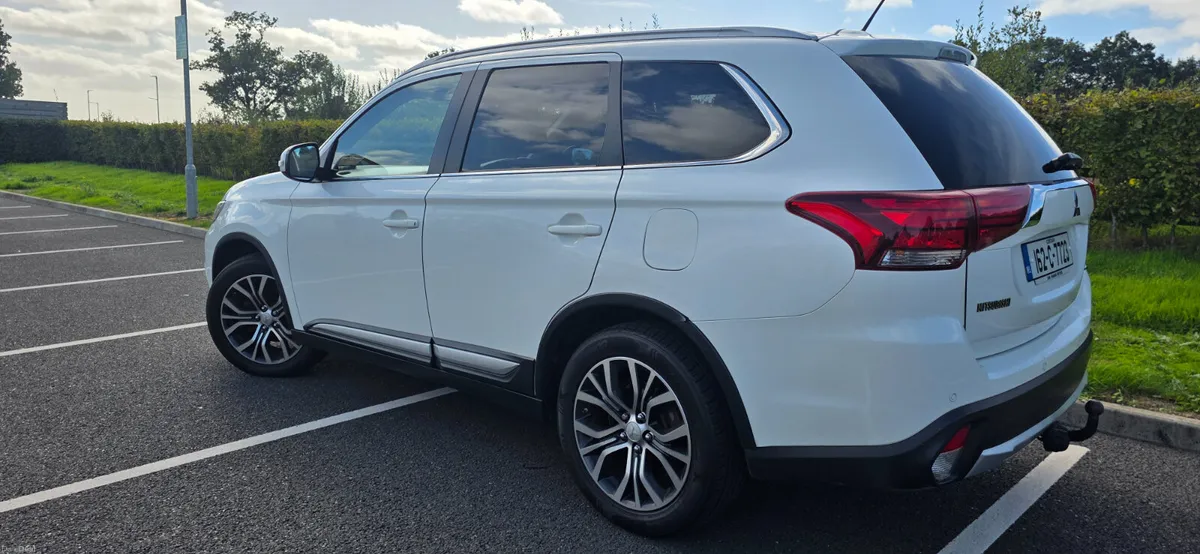 Mitsubishi Outlander 2016 - Image 6