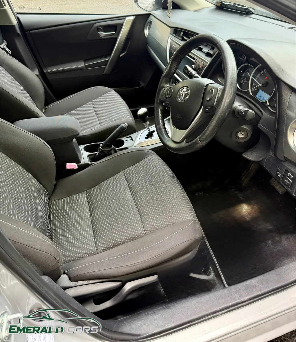 Toyota Auris 2013 1.4D4D AUTO NCT 10/27 - Image 5
