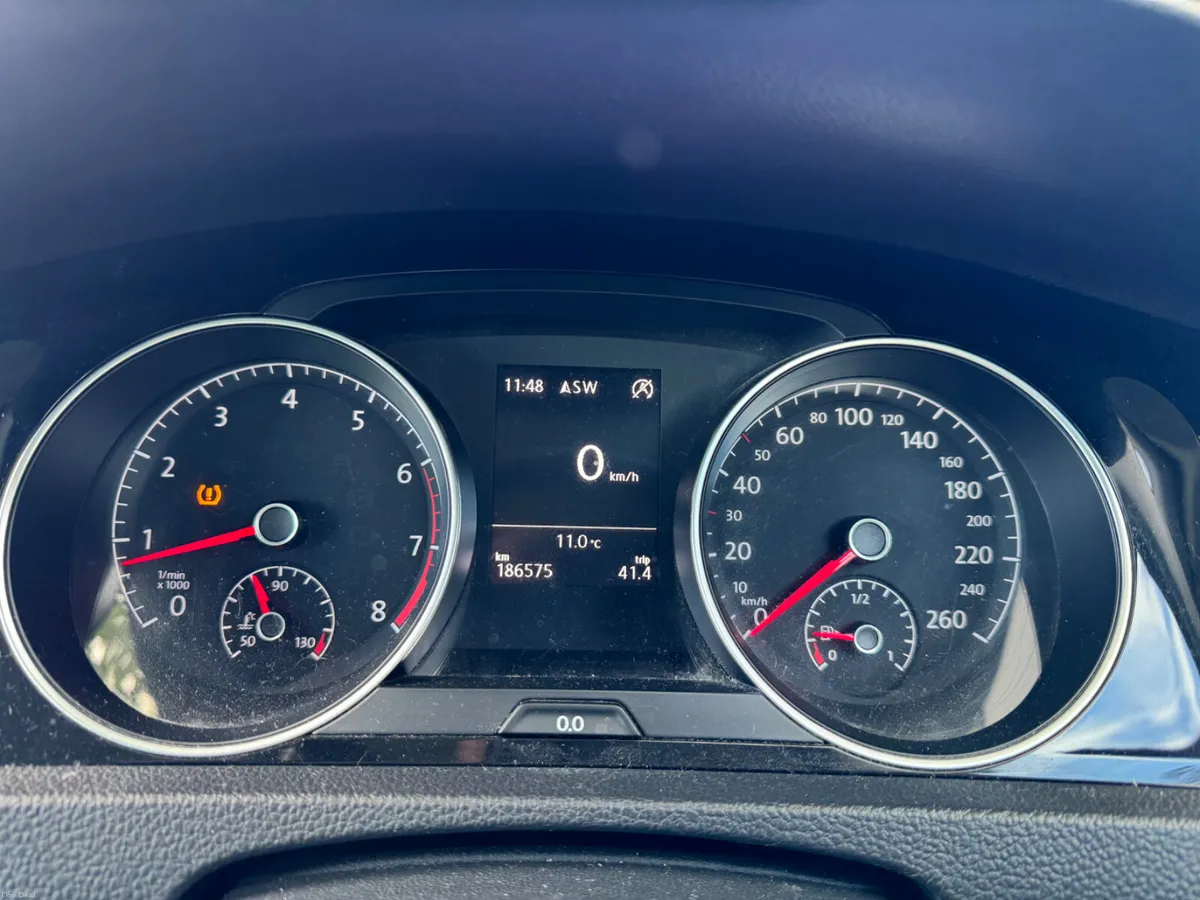 Volkswagen Golf 2015 with Nct/full Service history - Image 6