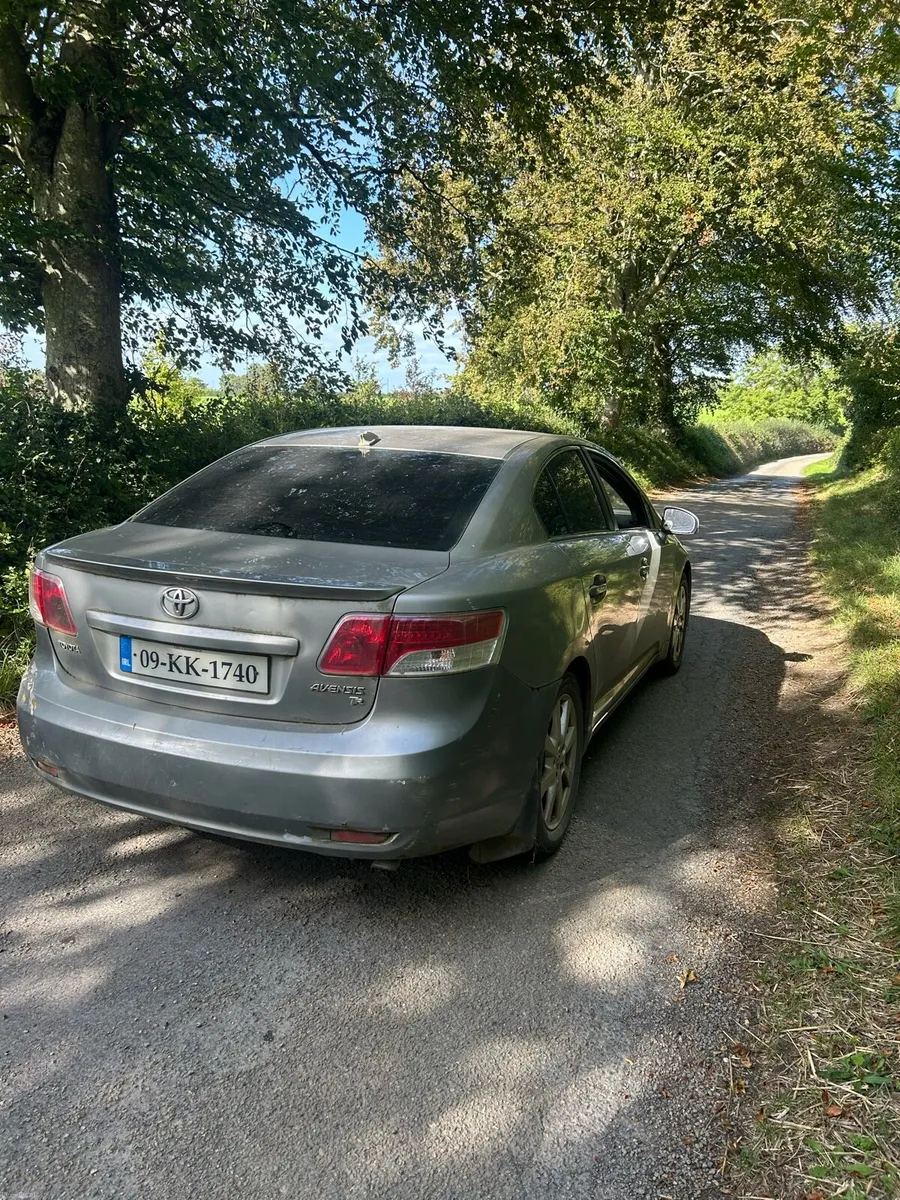 Toyota avensis - Image 6