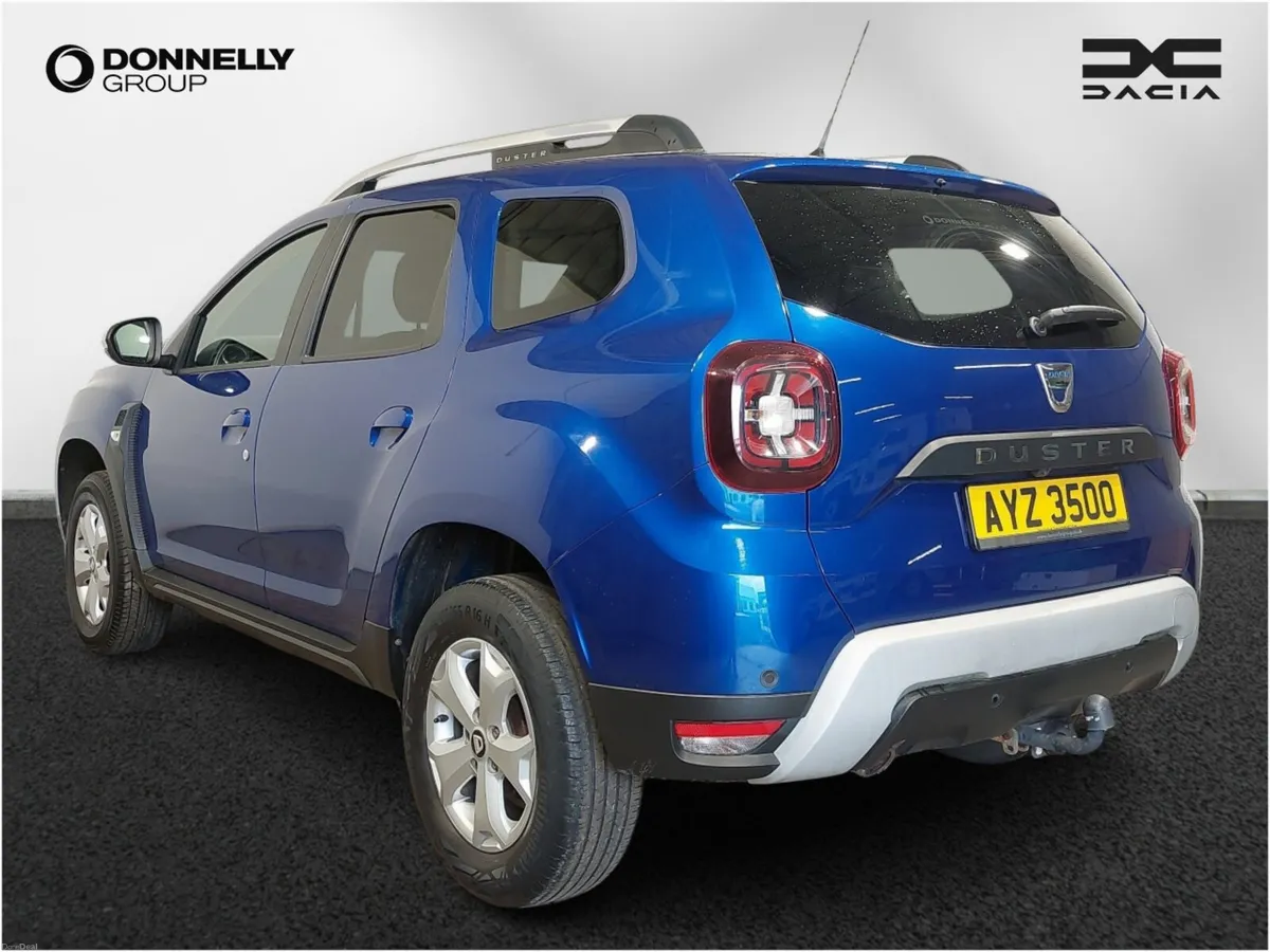 Dacia Duster 1.0 TCe 100 Comfort 5dr - Image 2