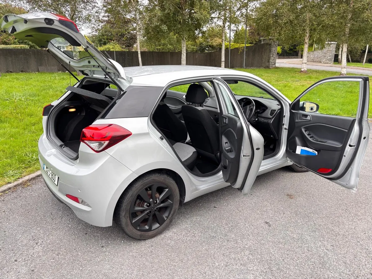 Fresh NEW NCT Hyundai i20 1.2lt - fully loaded - Image 5