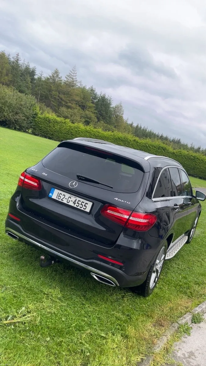 Mercedes AMG GLC220 - Image 3