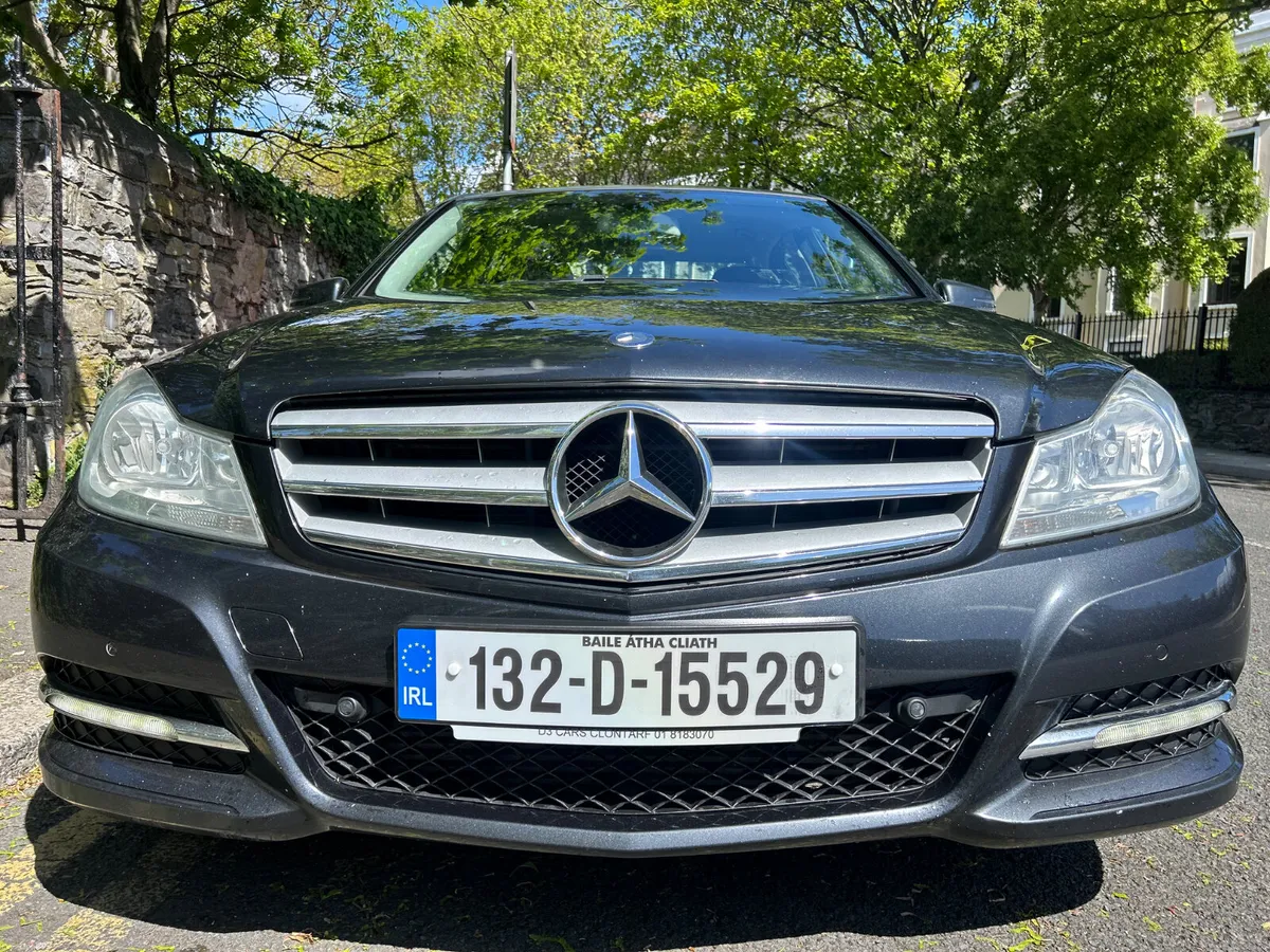 2013 MERCEDES C CLASS MANUAL LEATHER INTERIOR - Image 2