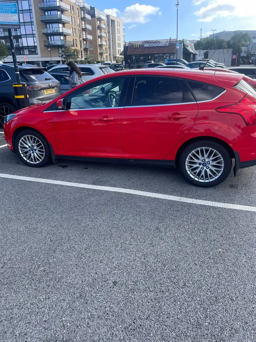 Ford Focus 2013 - Image 3