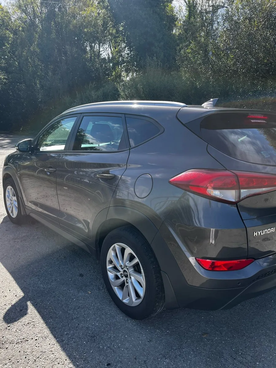 Hyundai Tuscon Executive - Image 4