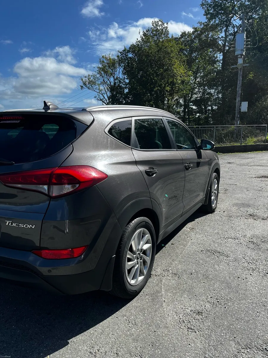 Hyundai Tuscon Executive - Image 5