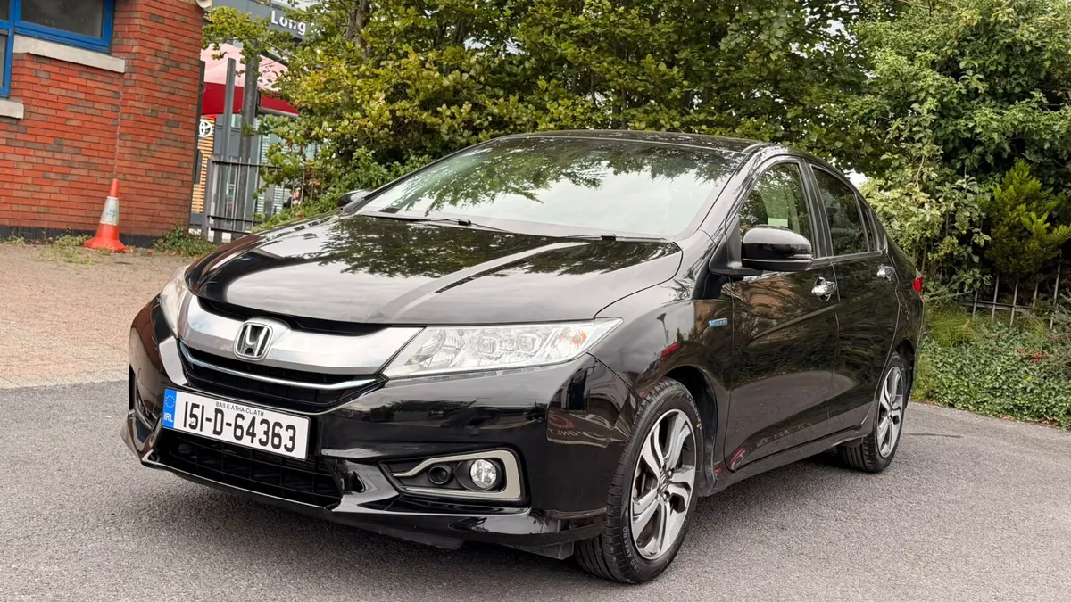 Honda Grace 2015 Automatic - Image 2