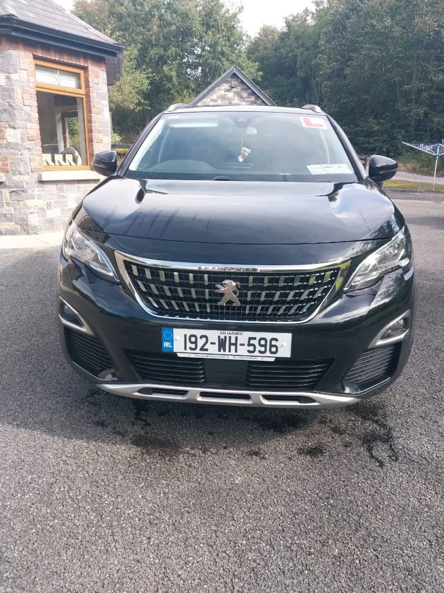 Peugeot 3008 - Image 1