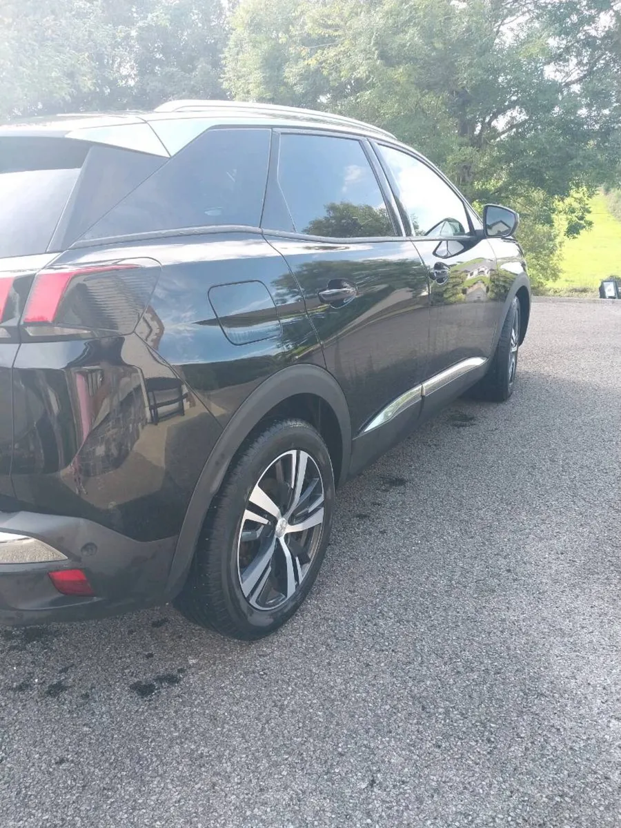 Peugeot 3008 - Image 2