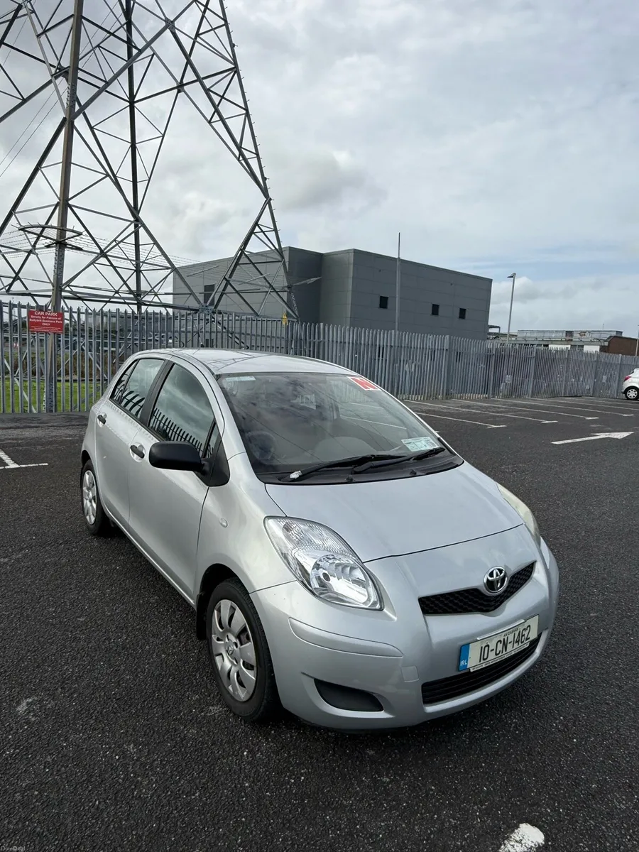 Toyota Yaris - Image 2