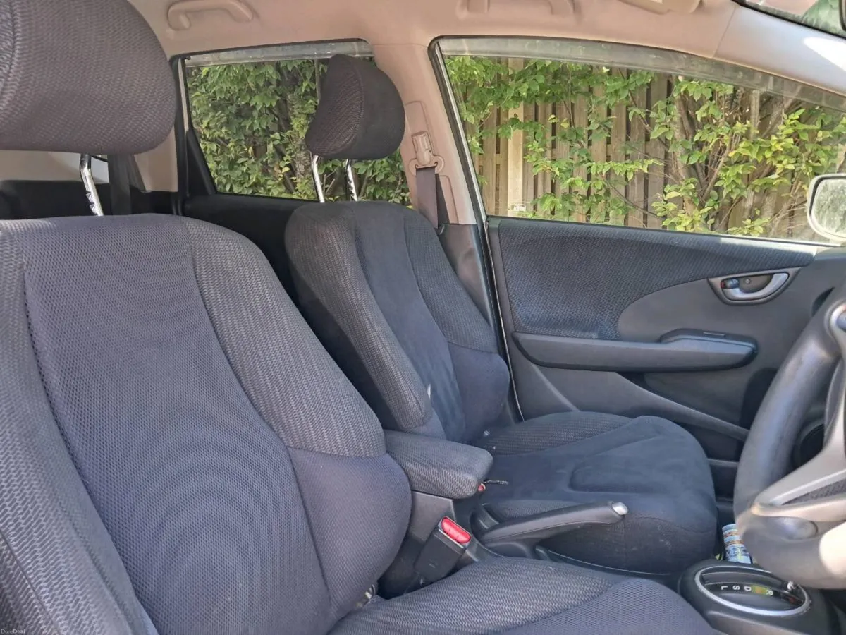 12 Honda Fit 124km NCT Tax - Image 6