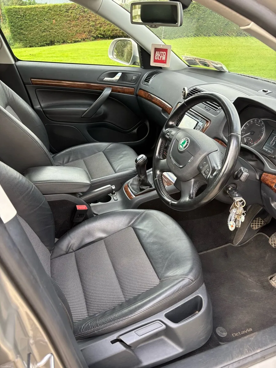 Skoda Octavia - Image 5