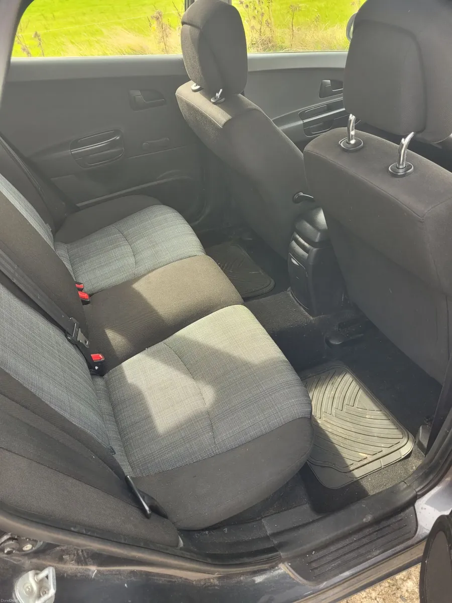 Kia Ceed 2011 - Image 5