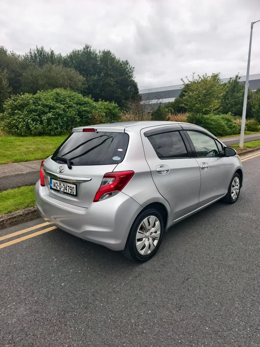 Automatic Toyota Vitz 1.3 41k km NCT/TAX - Image 4